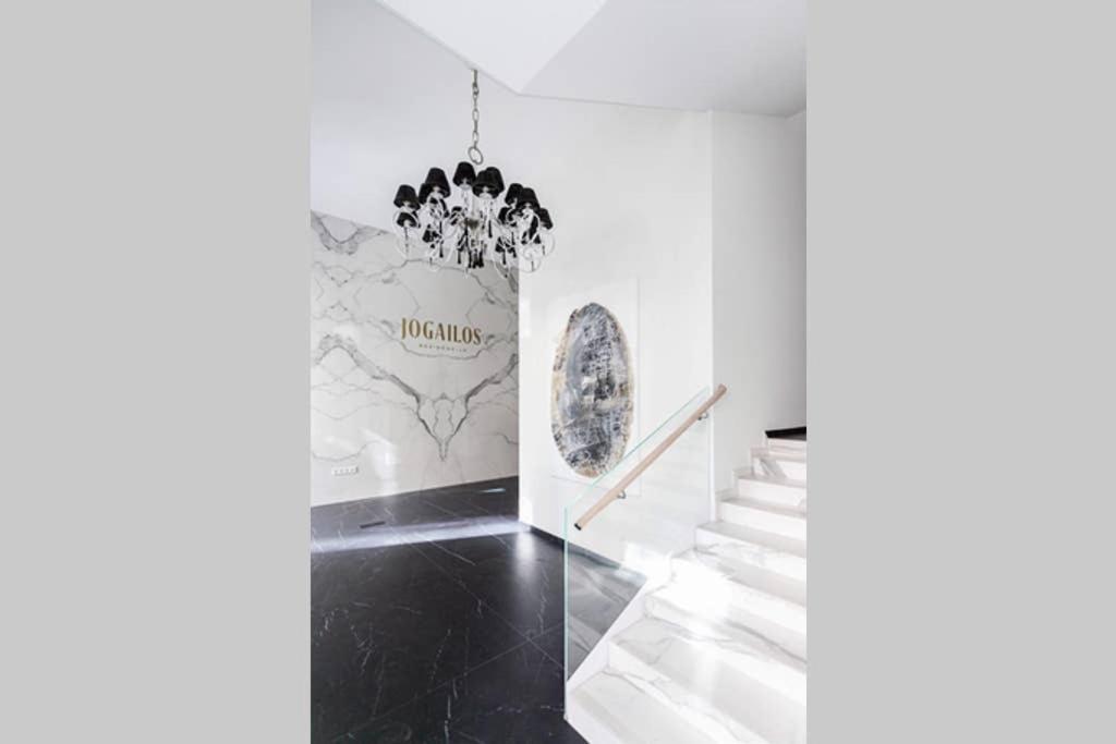 Jogailos Residence Peaceful Old Town Luxury 3 Bdr, 2 Bthr, Free Garage, Top-Speed Wifi Vilnius Luaran gambar