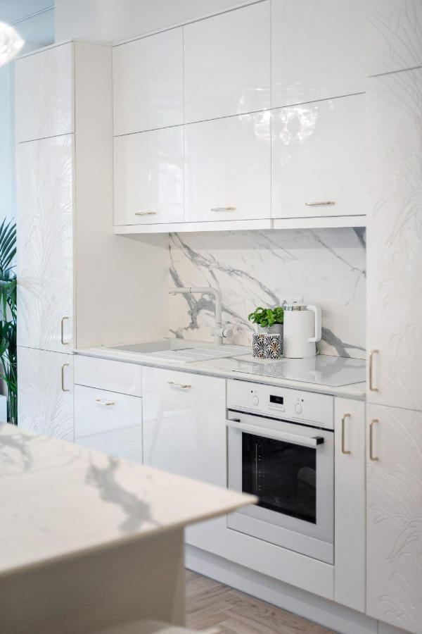 Jogailos Residence Peaceful Old Town Luxury 3 Bdr, 2 Bthr, Free Garage, Top-Speed Wifi Vilnius Luaran gambar